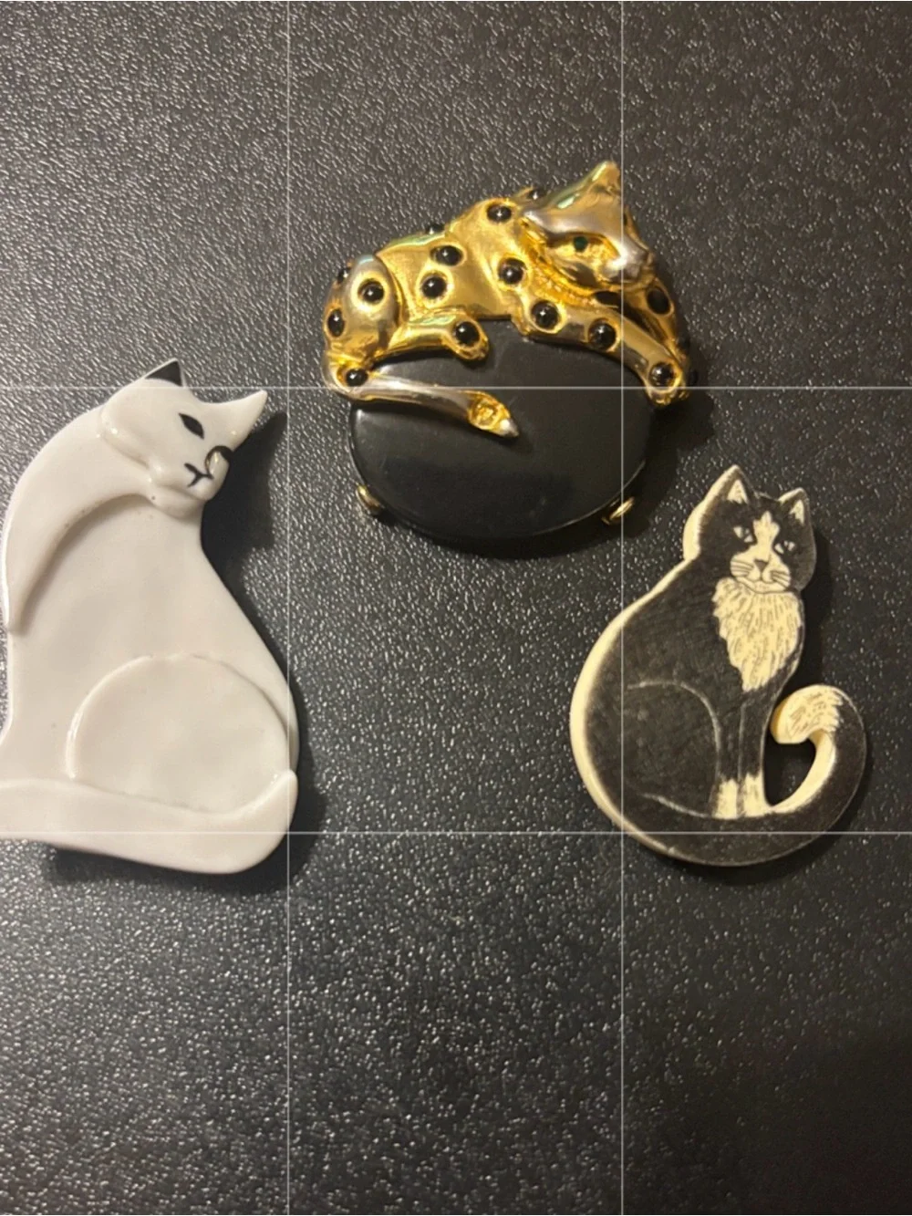 Vintage Cat Brooches , Panther Jaguar, And Tuxedo Cat Jewelry